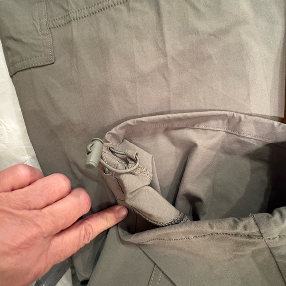 CALIA by Carrie Underwood Olive green Wide Leg cargo high rise Pants size small - Picture 10 of 10